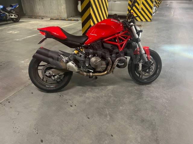 Ducati Monster 821