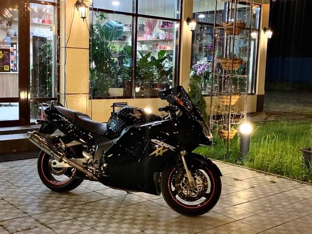 Honda CBR 1100XX. 1 100. ., , ,   