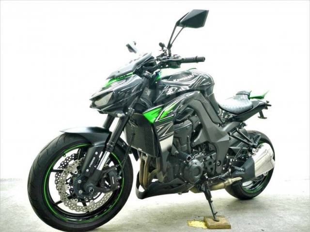 Kawasaki Z 1000. 1 042. ., , ,  .     