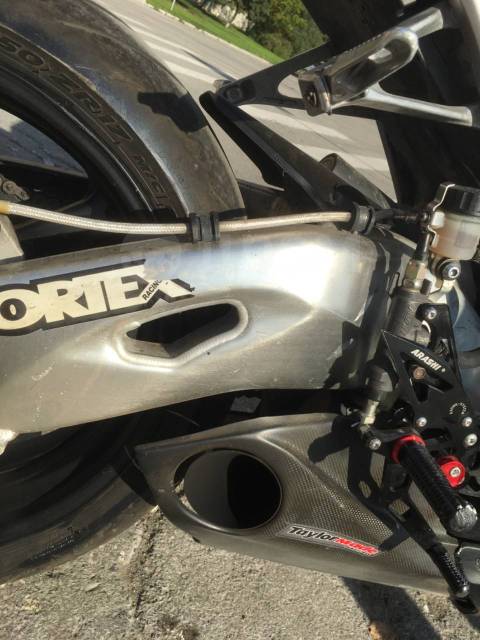 Honda CBR 1000RR Fireblade. 1 000. ., , ,   