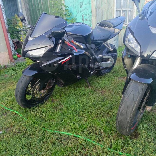 Honda CBR 1000RR Fireblade. 1 000. ., , ,   