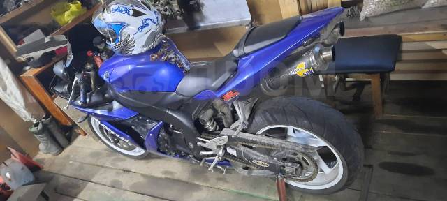 Yamaha R1. 1 000. ., , ,   