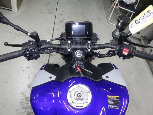 Yamaha MT-09. 900. ., , ,  .     