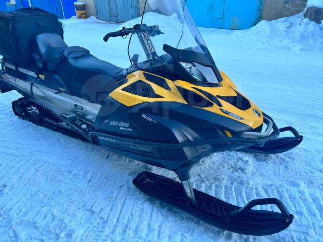 BRP Ski-Doo Skandic WT. ,  ,   