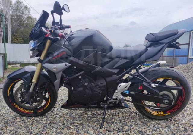 Suzuki GSR 750. 750. ., , ,   