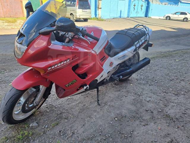 Honda CBR 1000F Hurricane. 1 000. ., , ,   