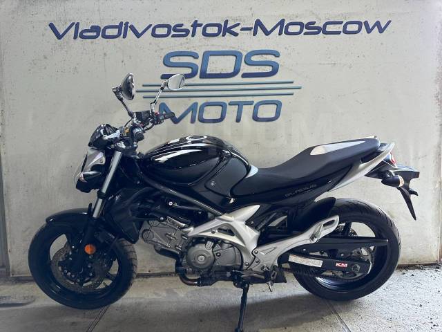 Suzuki SFV 650 Gladius