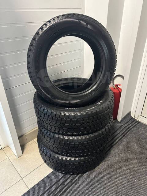 Nereus NS806, 235/60R18, 18", 1 шт, 235 мм, 60 %, радиальный, зимние ...
