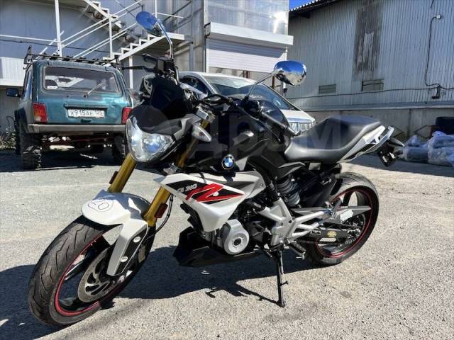 bmw g310r white