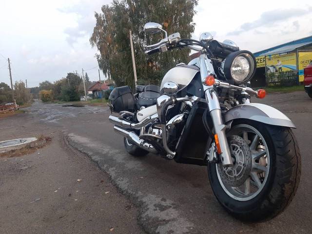 Suzuki Boulevard c109r