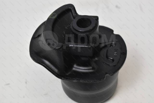 toyota 4872512580 сайлентблок задней балки 48725-12580