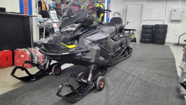 BRP Ski-Doo Skandic WT. ,  ,   