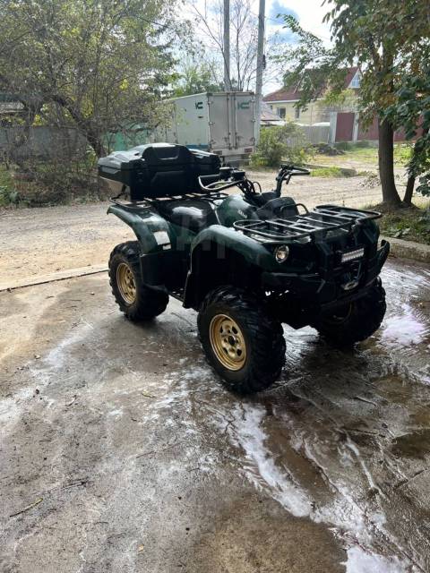 Yamaha Grizzly 660. ,  \,   