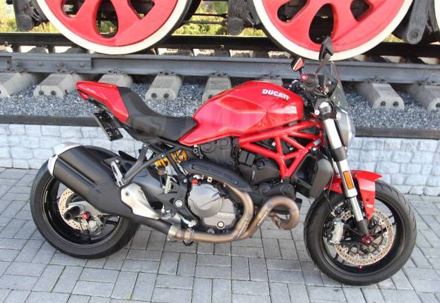 Ducati Monster 821. 821. . 