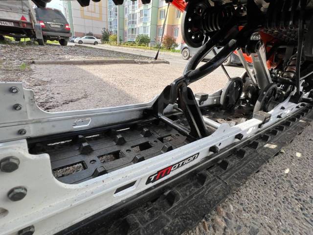 BRP Ski-Doo Summit X. ,  ,   