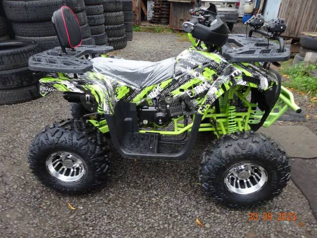 Yamaha Grizzly. ,  \,   