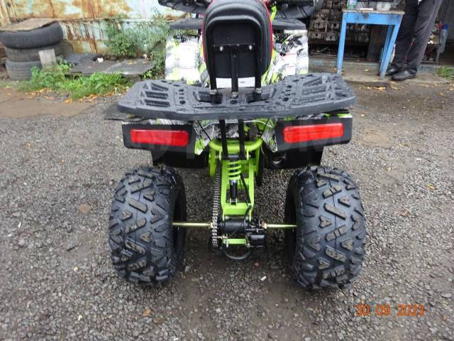 Yamaha Grizzly. ,  \,   