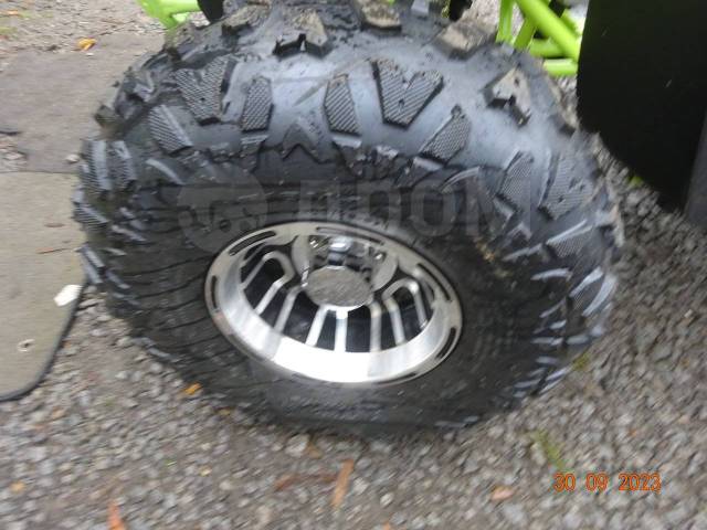 Yamaha Grizzly. ,  \,   