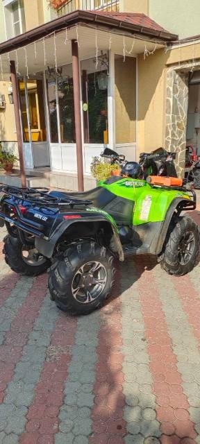 Arctic Cat Mudpro 700. ,  \,   