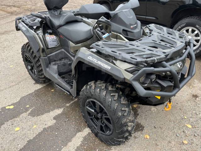 BRP Can-Am Outlander Max 650 XT. ,  \,   