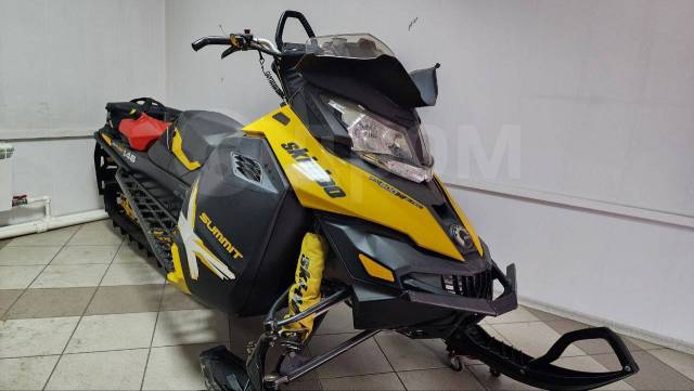 BRP Ski-Doo Summit. ,  ,   