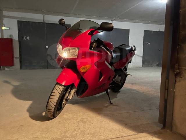 Honda VFR 800F. 800. ., , ,   