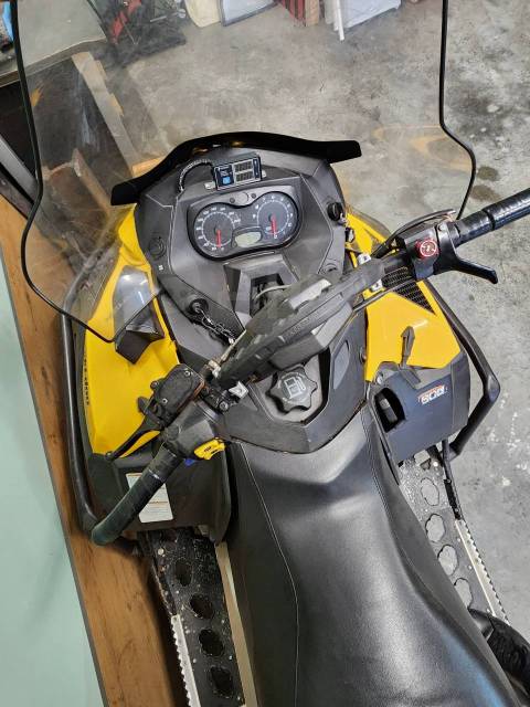 BRP Ski-Doo Tundra WT. ,  ,   