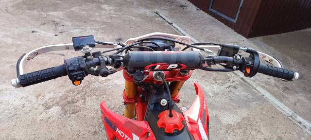 Regulmoto CR-Z 300. 300. ., , ,   