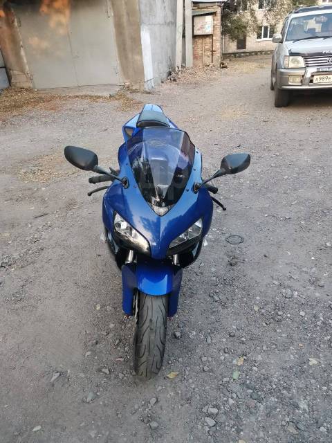 Honda CBR 1000RR Fireblade. 1 000. ., , ,   