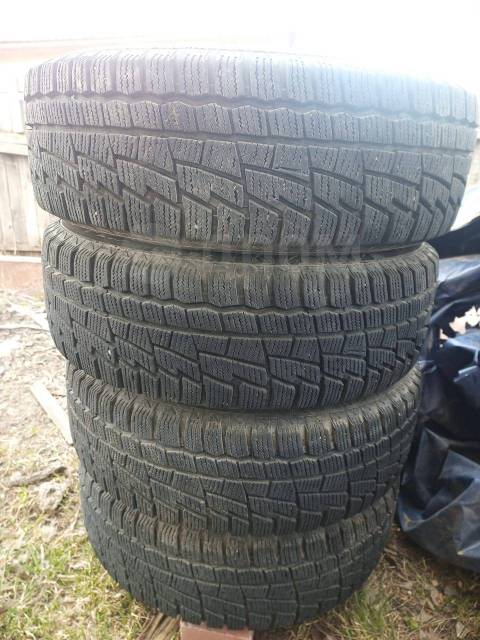 Продам зимнюю резину, 15", 1 шт, 195 мм, 65 %, радиальный, 195/65 r15 ...