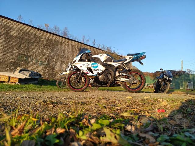 Honda CBR 1000RR Fireblade. 1 000. ., , ,   