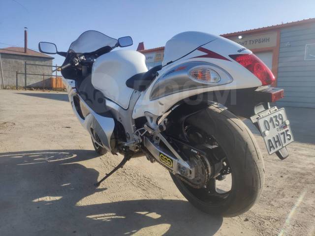 Suzuki GSX 1300R Hayabusa. 1 300. ., , ,   