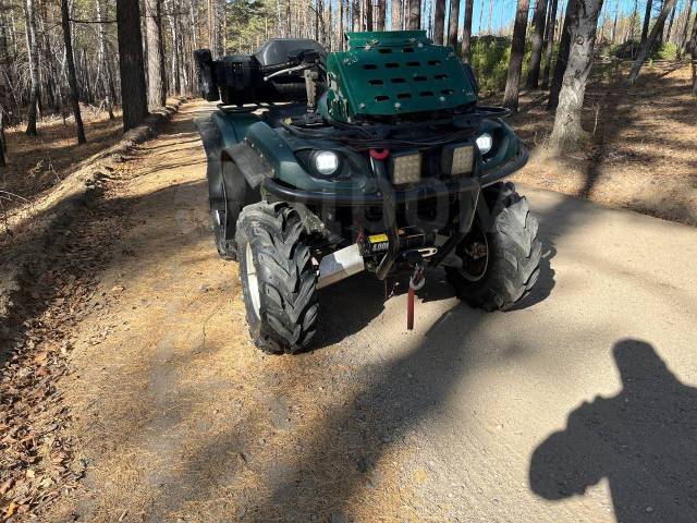 Yamaha Grizzly 660. ,  \,   