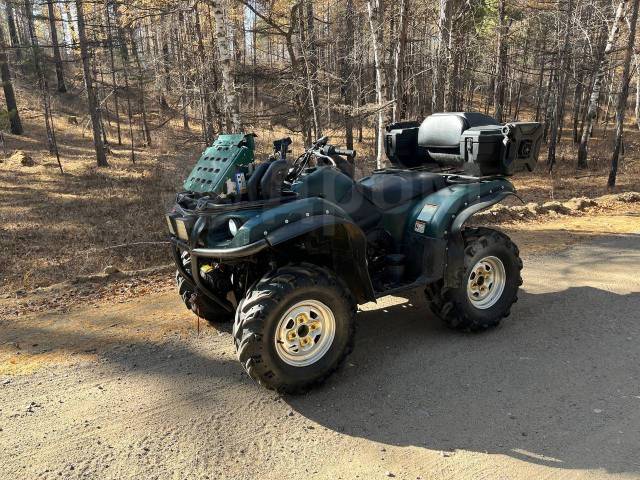 Yamaha Grizzly 660. ,  \,   