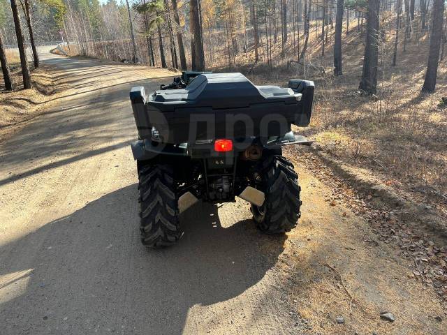 Yamaha Grizzly 660. ,  \,   