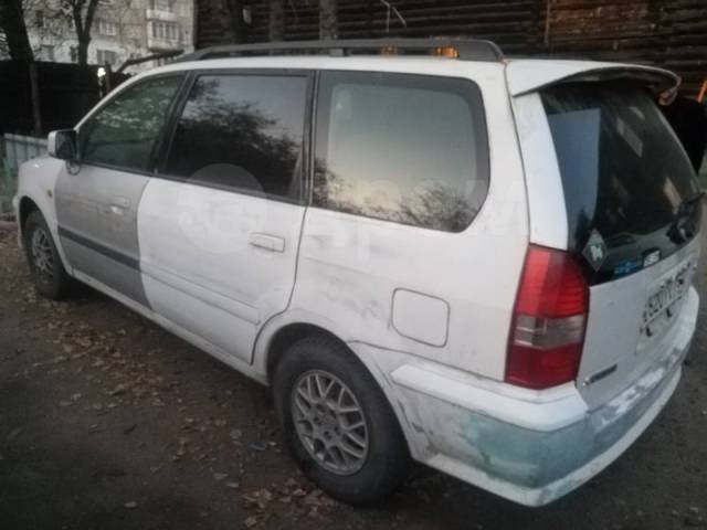   Mitsubishi Chariot Grandis Mitsubishi Chariot Grandis