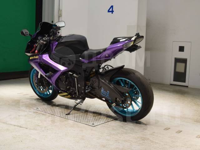 Suzuki GSX-R 750. 750. ., , ,   