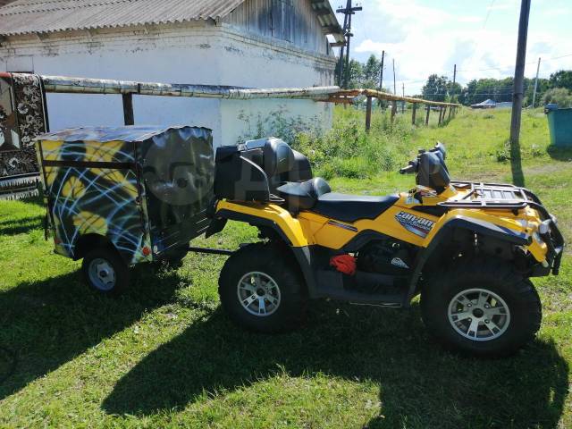 BRP Can-Am Outlander Max 400. ,  \,   