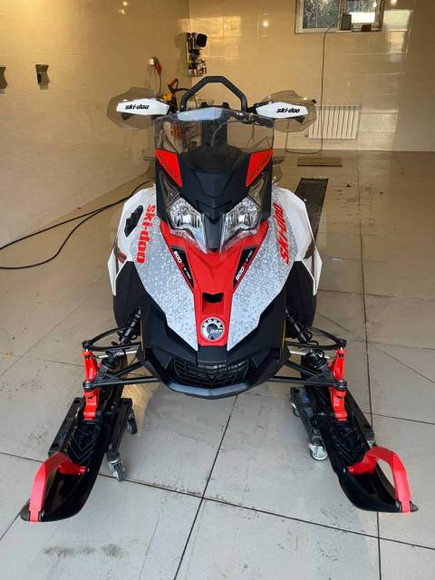 BRP Ski-Doo Renegade Backcountry X. ,  ,   