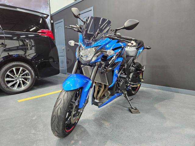 Suzuki GSX S750. 750. ., , ,   