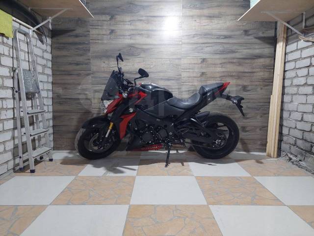 Suzuki GSX S1000. 1 000. ., , ,   