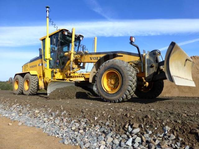 Автогрейдер ГС-25.09 масса 18.2 т, цена от 3 200 руб./ч в Красноярске от компани