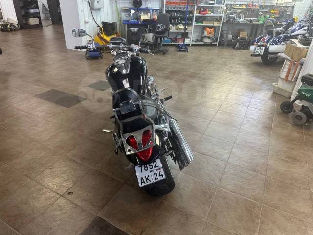 Suzuki VZR 1800 Intruder. 1 800. ., , ,   