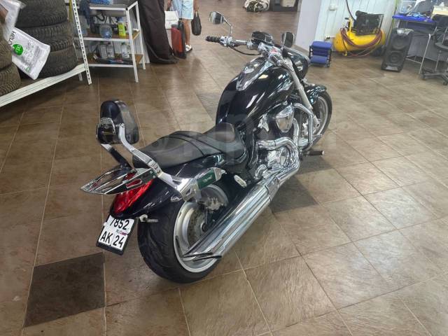 Suzuki VZR 1800 Intruder. 1 800. ., , ,   