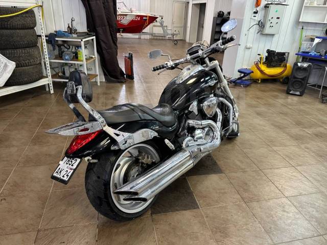 Suzuki VZR 1800 Intruder. 1 800. ., , ,   