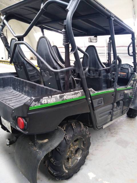 Kawasaki Teryx4 750 4x4. ,  \,   