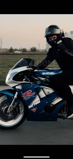 Suzuki GSX-R 400. 400. ., , ,   