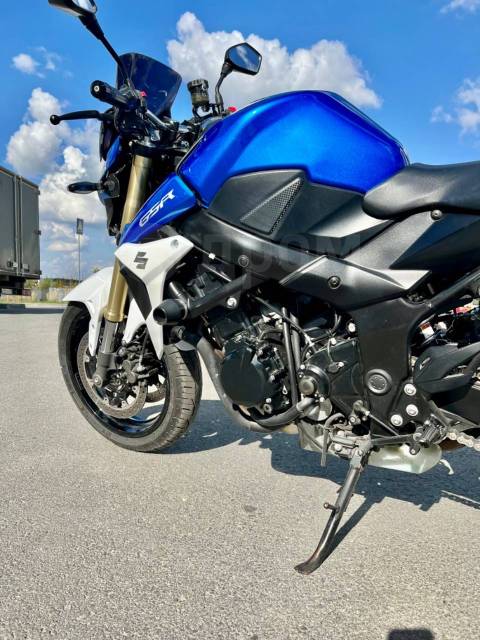 Suzuki GSR 750. 750. ., ,  