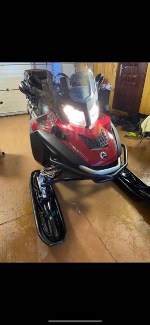 BRP Ski-Doo Expedition SE. ,  ,   