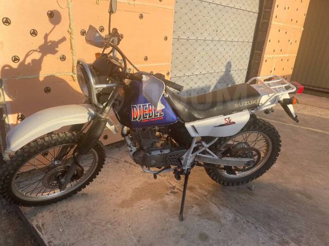 Suzuki Djebel 200. 200. ., ,  ,   